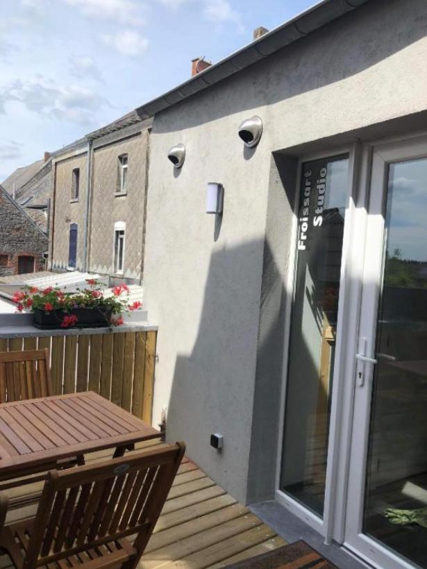 Froissart Loft Lägenhet Chimay Exteriör bild